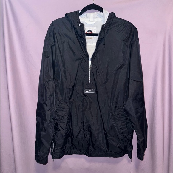 Nike Other - Nike Men’s Black Vintage Windbreaker (M)